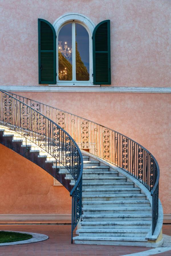 Villa Valentini Bonaparte Pozzuolo Exterior foto